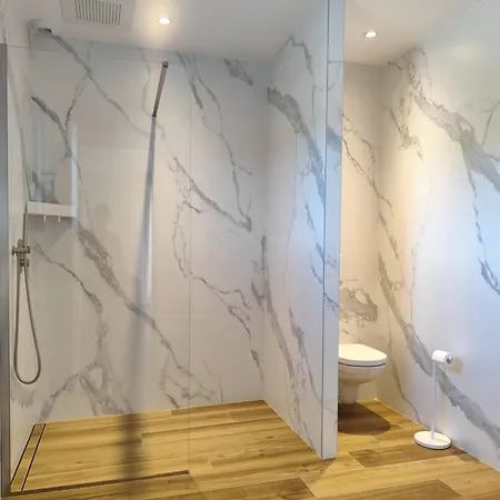 Sandora, Luxury 12 Guests, Walk To Villa Zonza