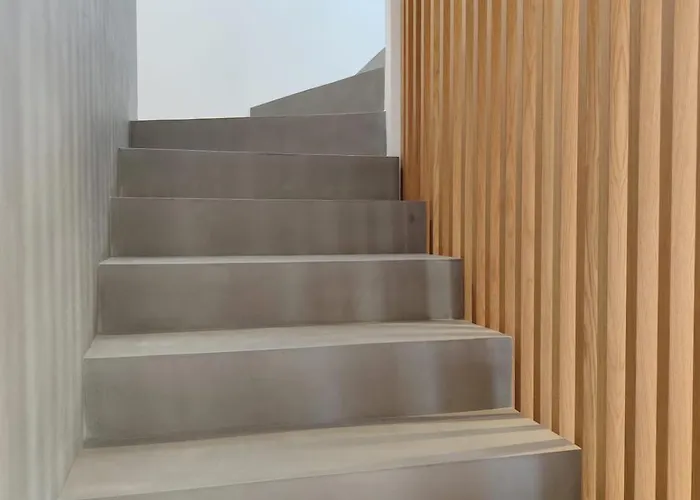 Sandora, Luxury 12 Guests, Walk To *