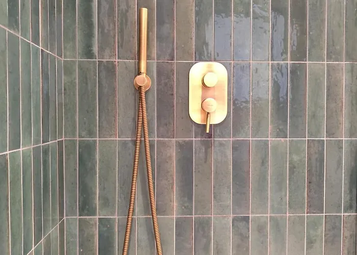 Sandora, Luxury 12 Guests, Walk To 别墅 宗扎