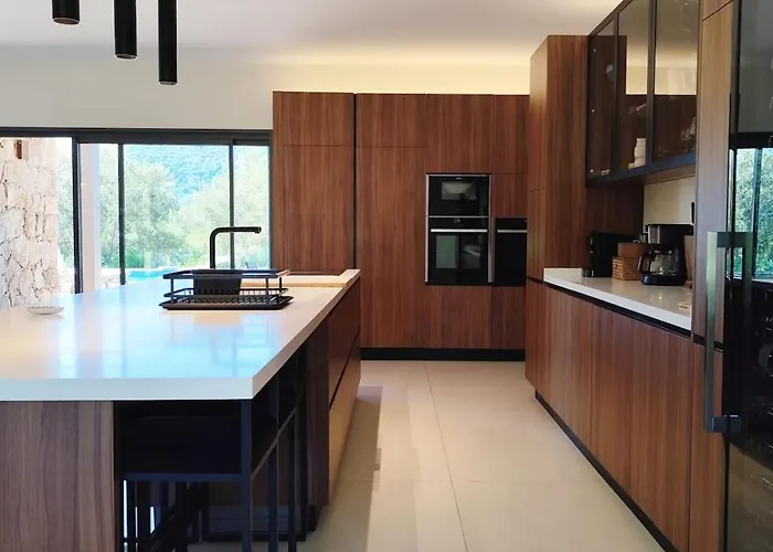 别墅 Sandora, Luxury 12 Guests, Walk To